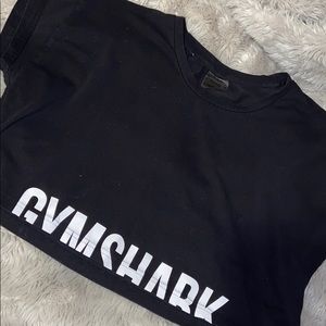 Black Gymshark crop top.